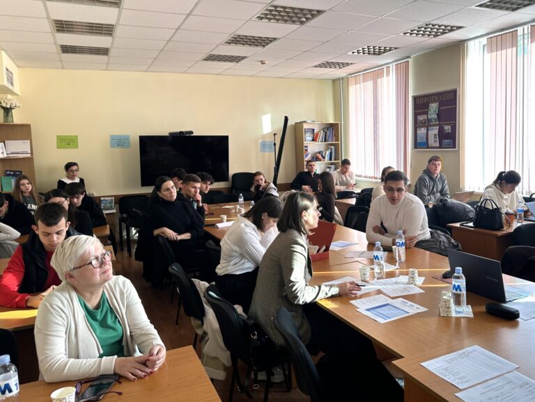 Participants from the business case challenge in KDU.