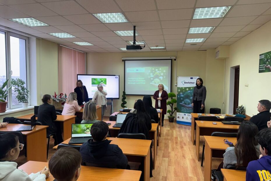 participants at KDU hub opening ceremony