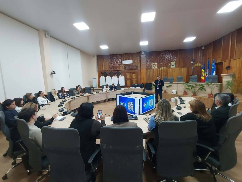 people sitting in the KDU's stakeholder meeting